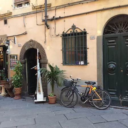 Mavi's Bedrooms Lucca